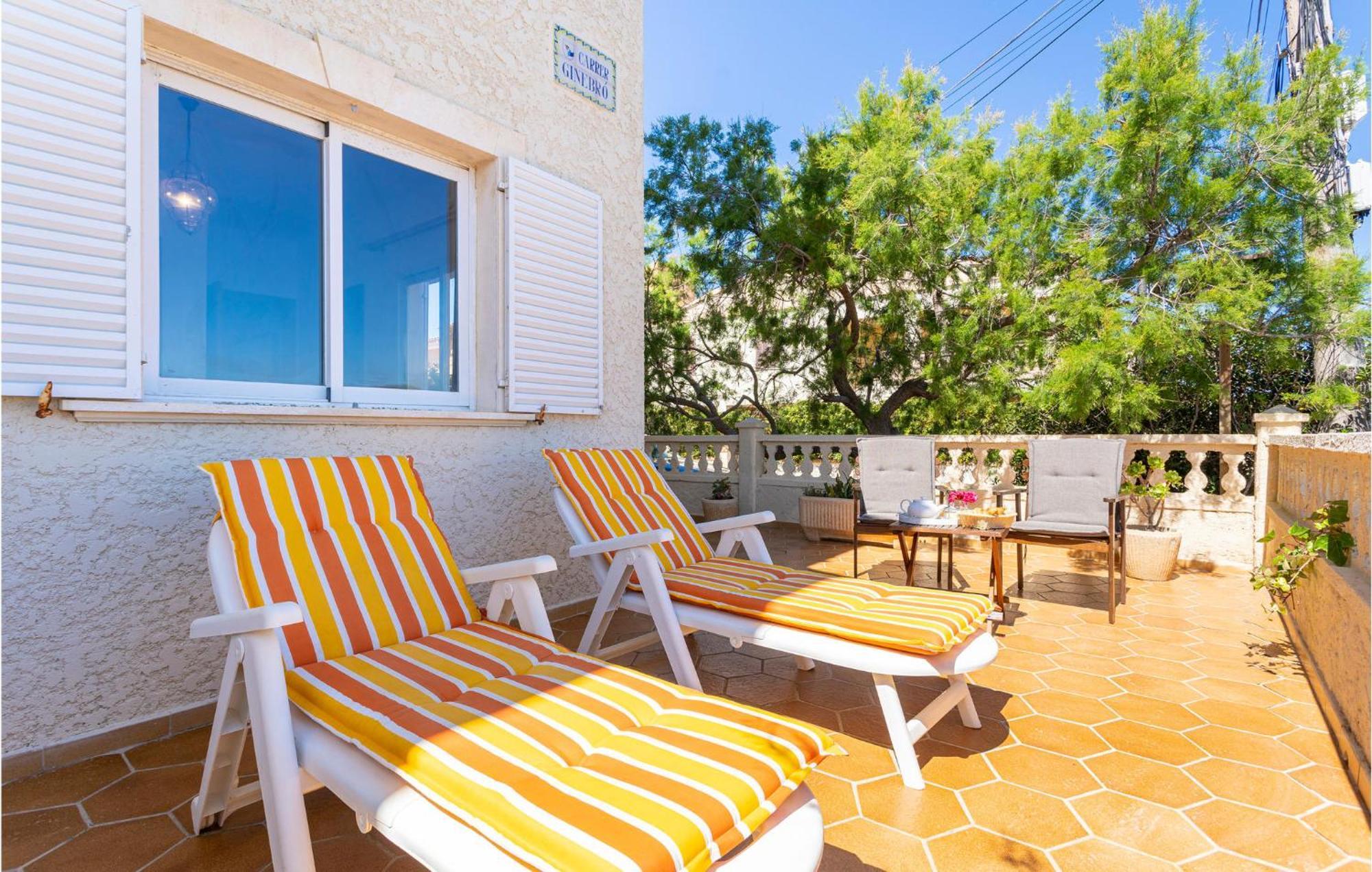 In Cala Morlanda With 1 Bedrooms Appartement S'Illot (Mallorca)